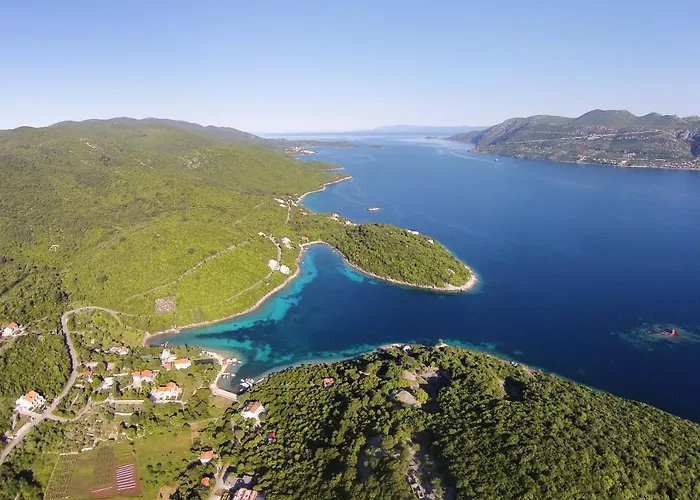 Seaside House Cove Vrbovica Bay - Vrbovica Feriehus