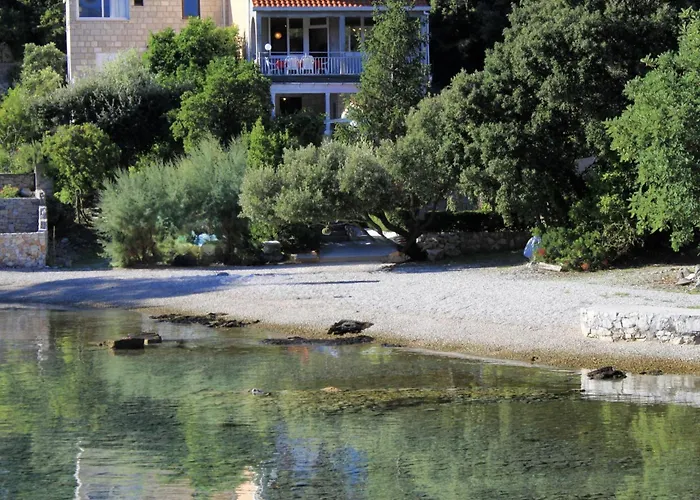 Seaside House Cove Vrbovica Bay - Vrbovica Feriehus *